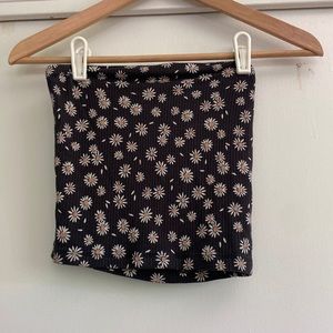 Daisy tube top